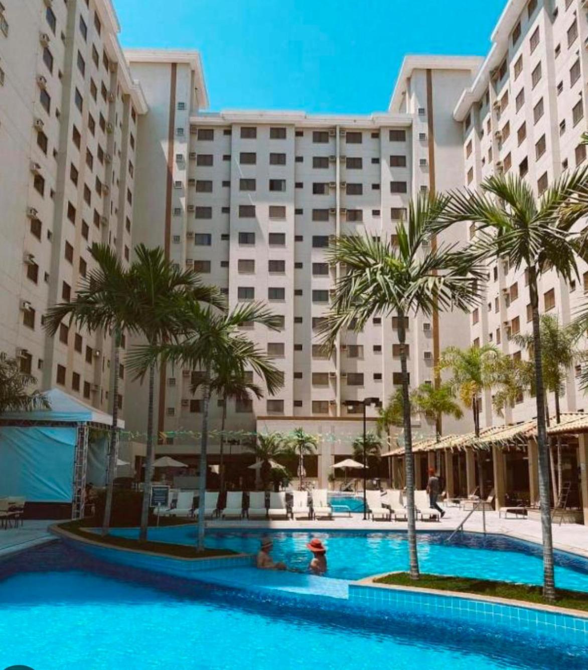 Prive Boulevard